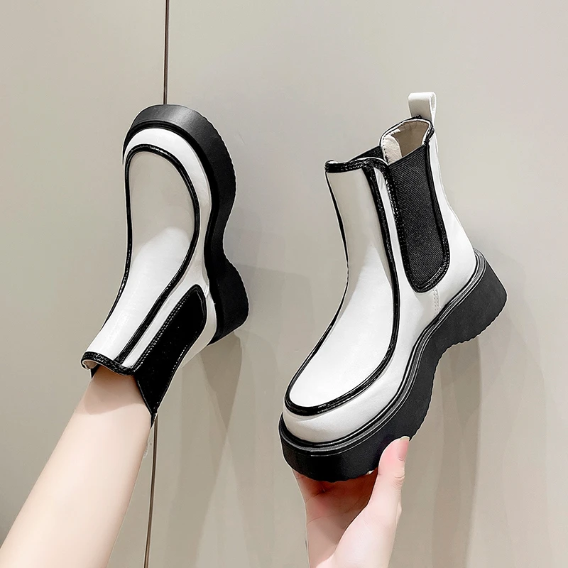

2022 New Chunky Ankle Boots for Women Spring Leather Platform Punk Motorcycle Booties Ladies Fashion Comforthable Shoes Shoes