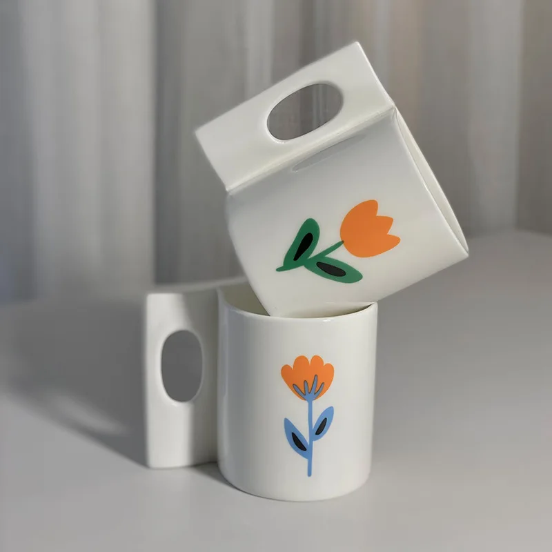 

2023 New Year's gifts Coffe Mug Bone china Camellia Tulips Pattern Tea Cup Milk Creative Gift houshold Item