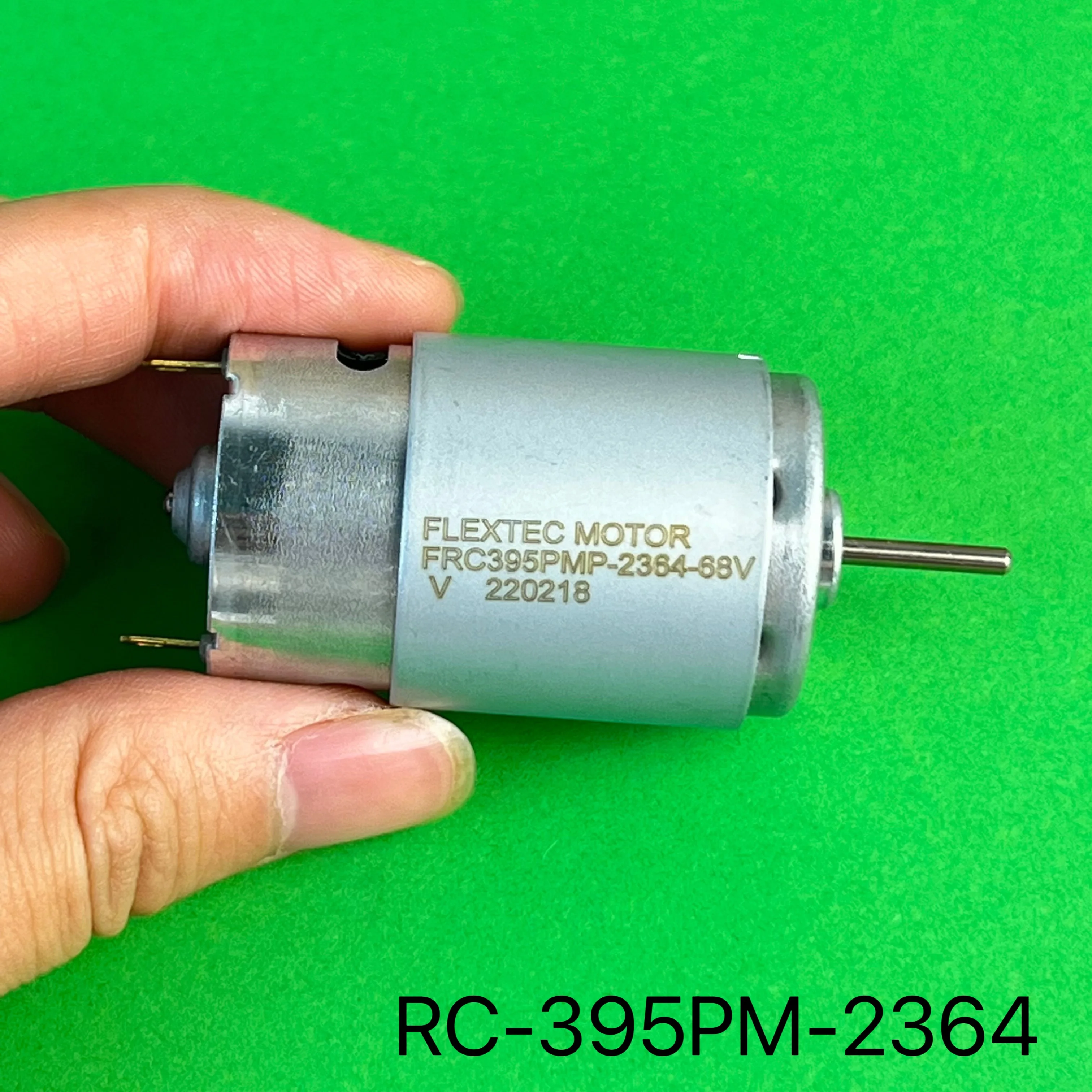 

Двигатель постоянного тока RC-395PM-2364/68