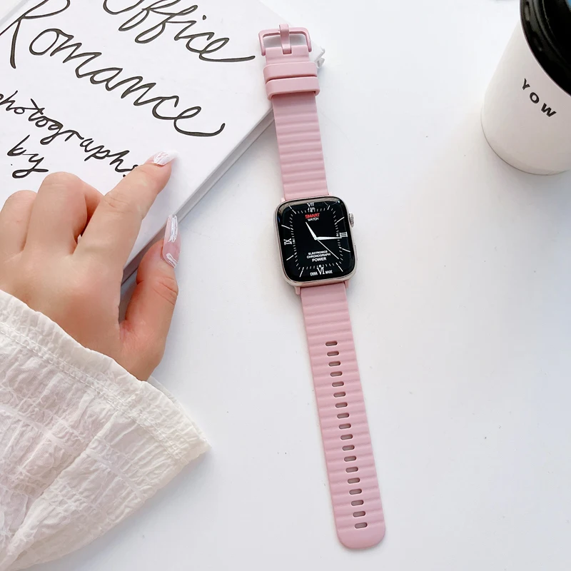 Wavy silicone strap For Apple Watch Band 38/40/41MM、42/44/45/49MM Sports smart watch accessories bracelet iwatch Ultra series786