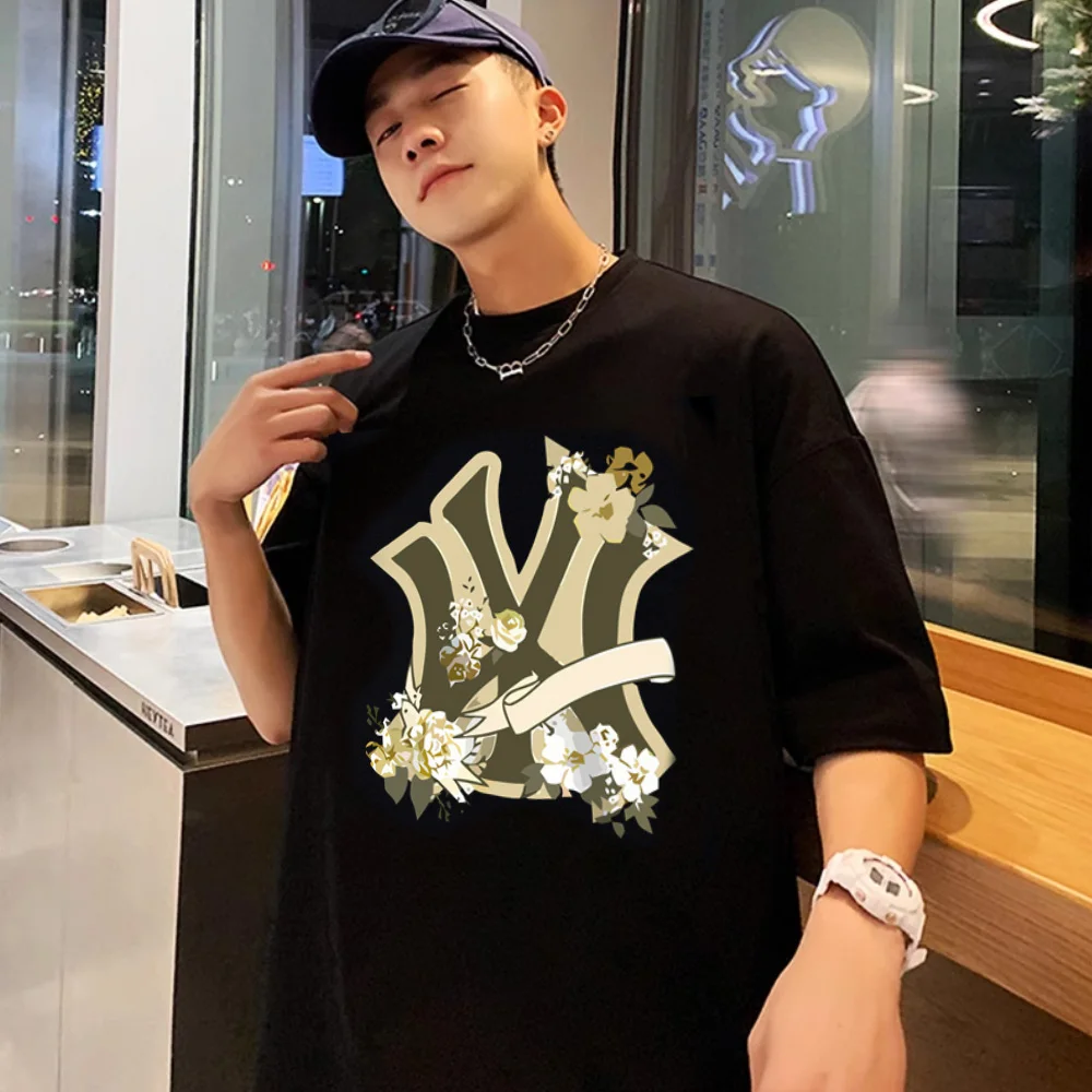 

Anime Sporty Print T-Shirt Y2K Men Summer Cotton Round Neck Short Sleeve Tee Hip-Hop Streetwear Harajuku Loose Oversized T-Shirt