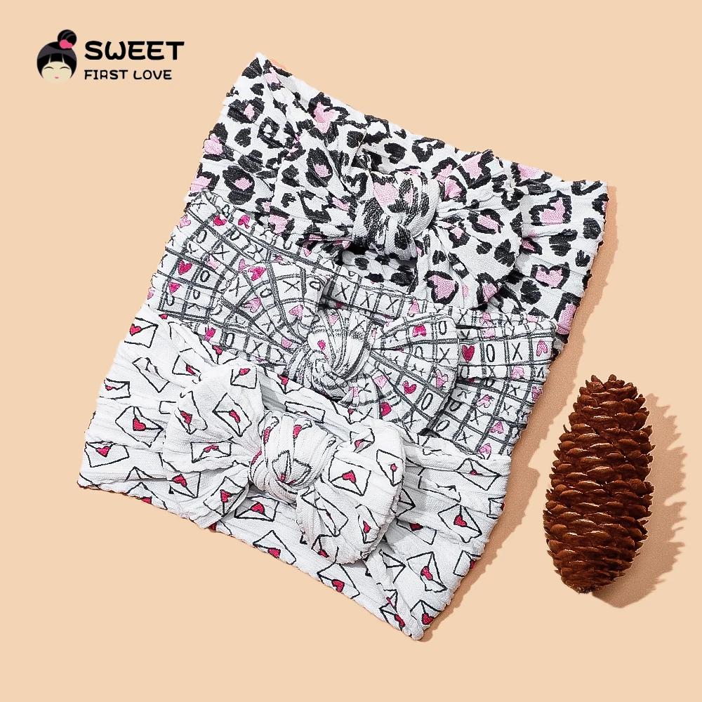 Детская нейлоновая повязка на голову с принтом сердца и бантом мягкая эластичная