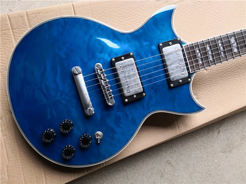 

Custom Blue flame Electric guitar Mahogany body Double-sided cloud grain veneer transparent blue body 62