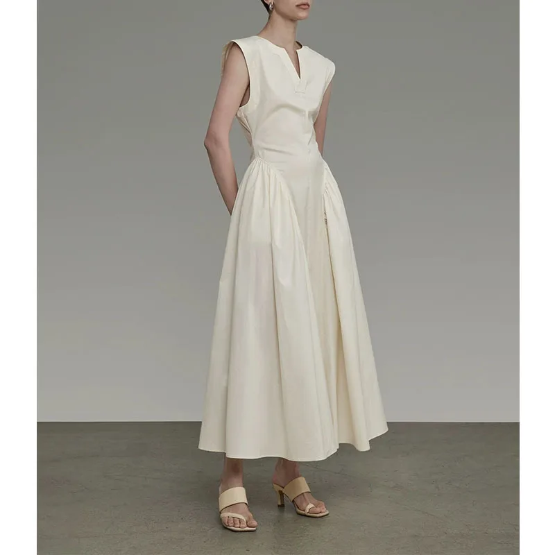 Платье женское без рукавов элегантное приталенное длинное белое платье во