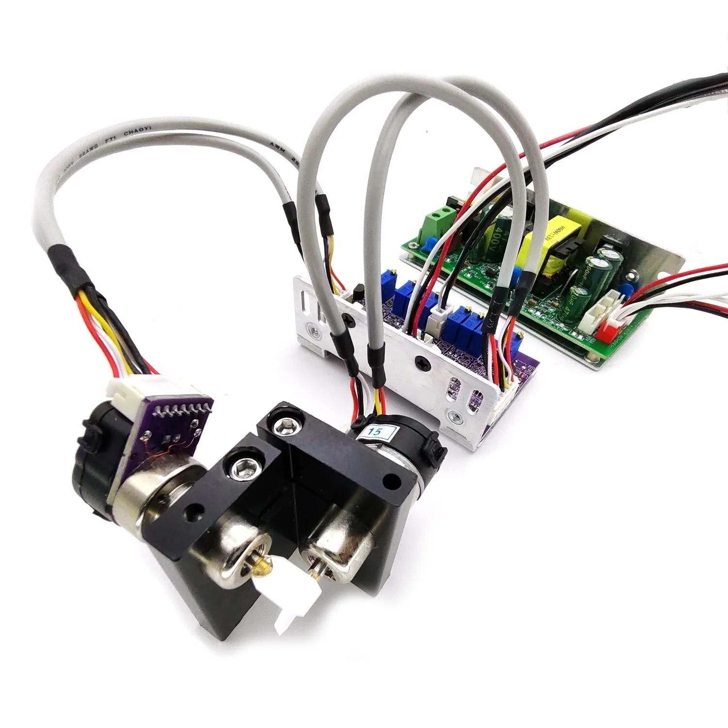 

Q-LINE SLA 3D 15kHz лазерное освещение сцены