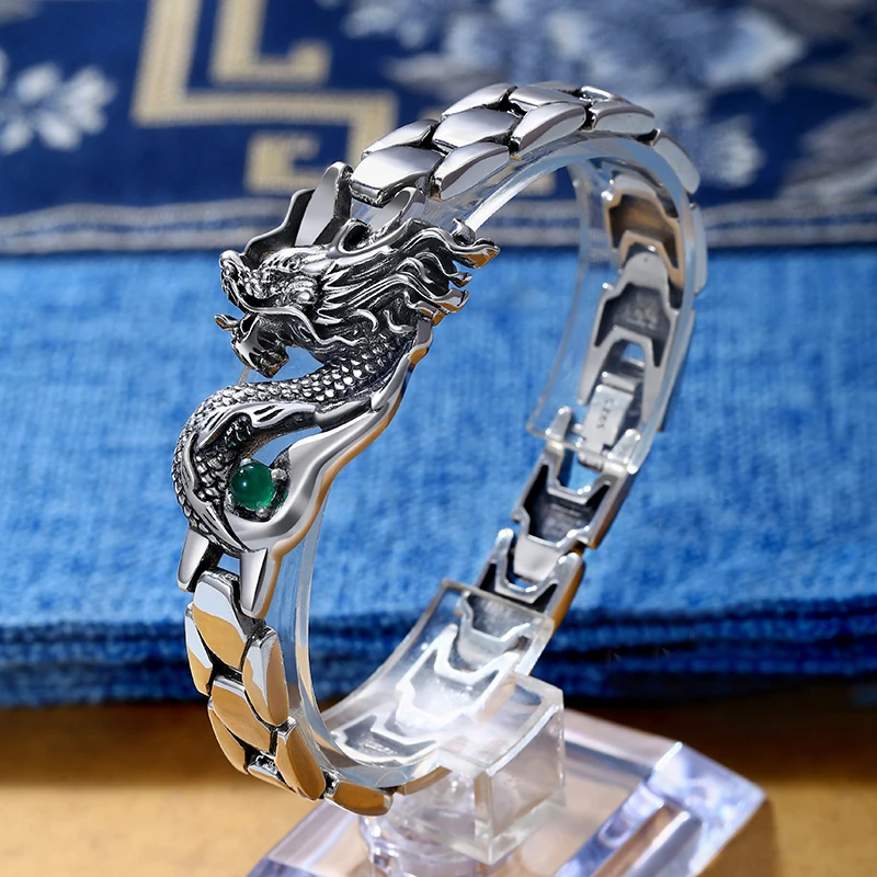 

SE Domineering Creative Watch with Green Gem Dragon Totem Men's Bracelet Men's Personality Trendy Simple European and American