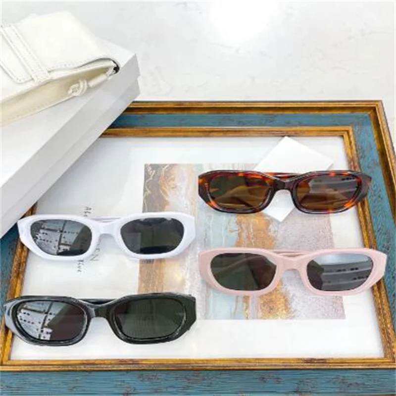 

Men Sunglasses For Women Latest Selling Fashion Sun Glasses Mens Gafas De Sol Glass UV400 Lens With Random Matching Box 40495