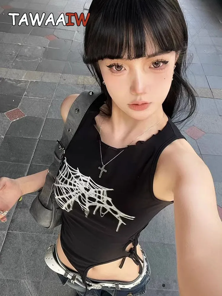 

Tawaaiw Black White Gothic Asymmetrical Print Tank Top Woemen Clothes Sleeveless Top Women Y2k Lace Up Chic Slim Summer Tops