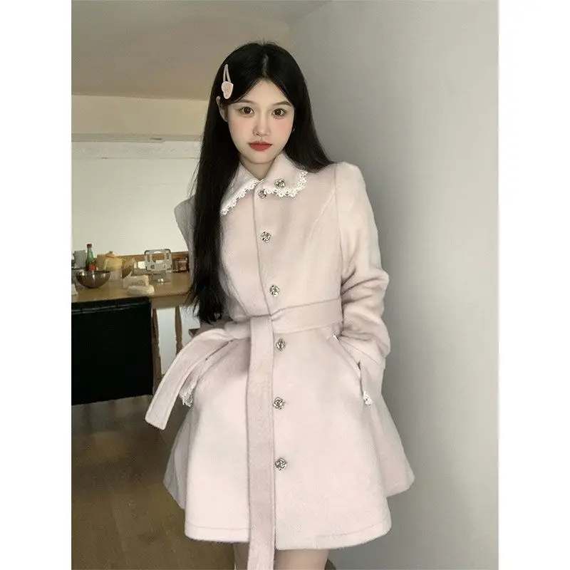 Корейская модная розовая шерстяная куртка с кукольным воротником женская зимняя