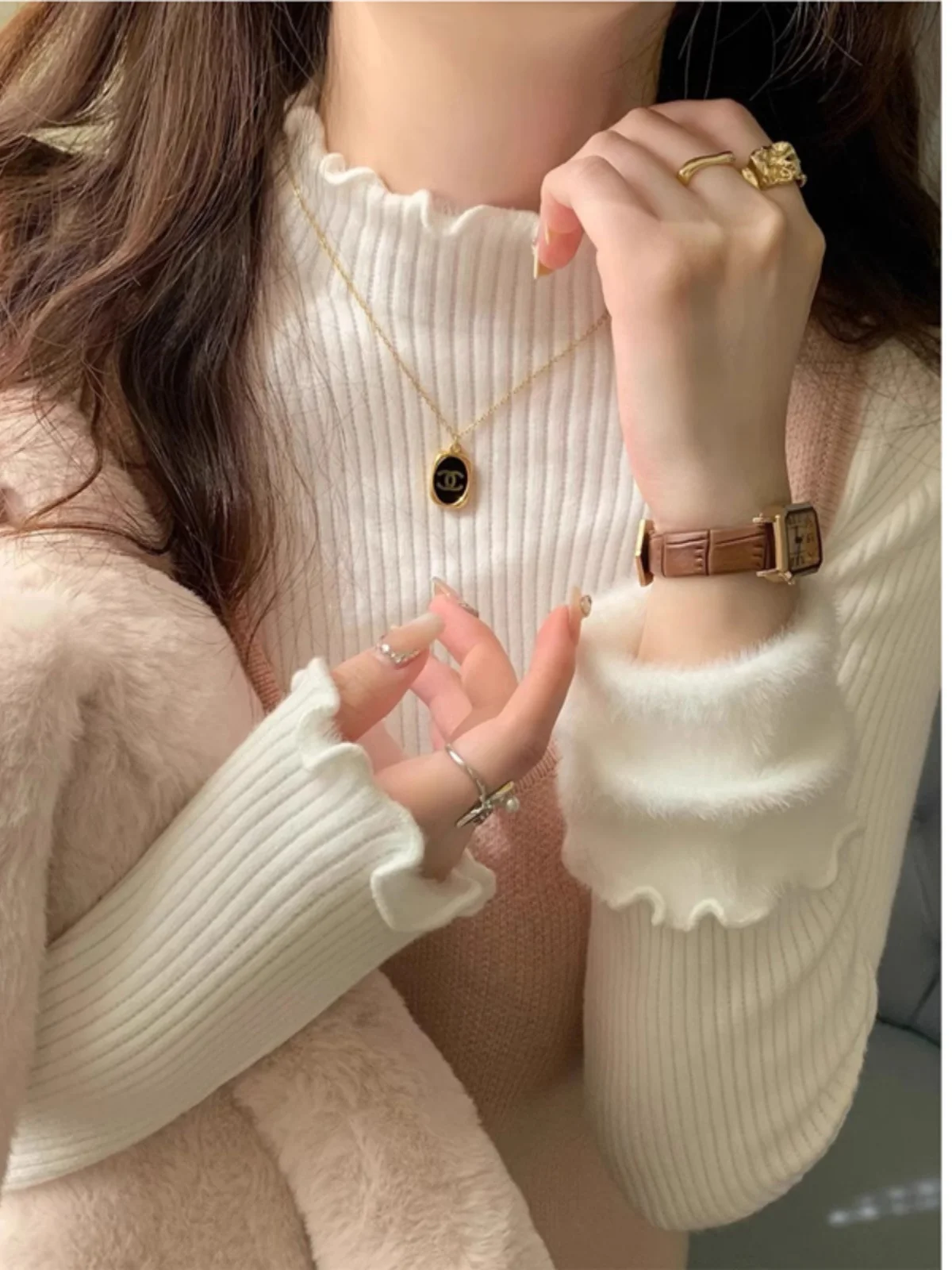 Осень-зима 2024 цельная бархатная трикотажная нижняя рубашка с полувысоким