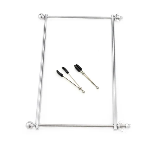 Олар кинотеатрда менің кеудеме тиеді