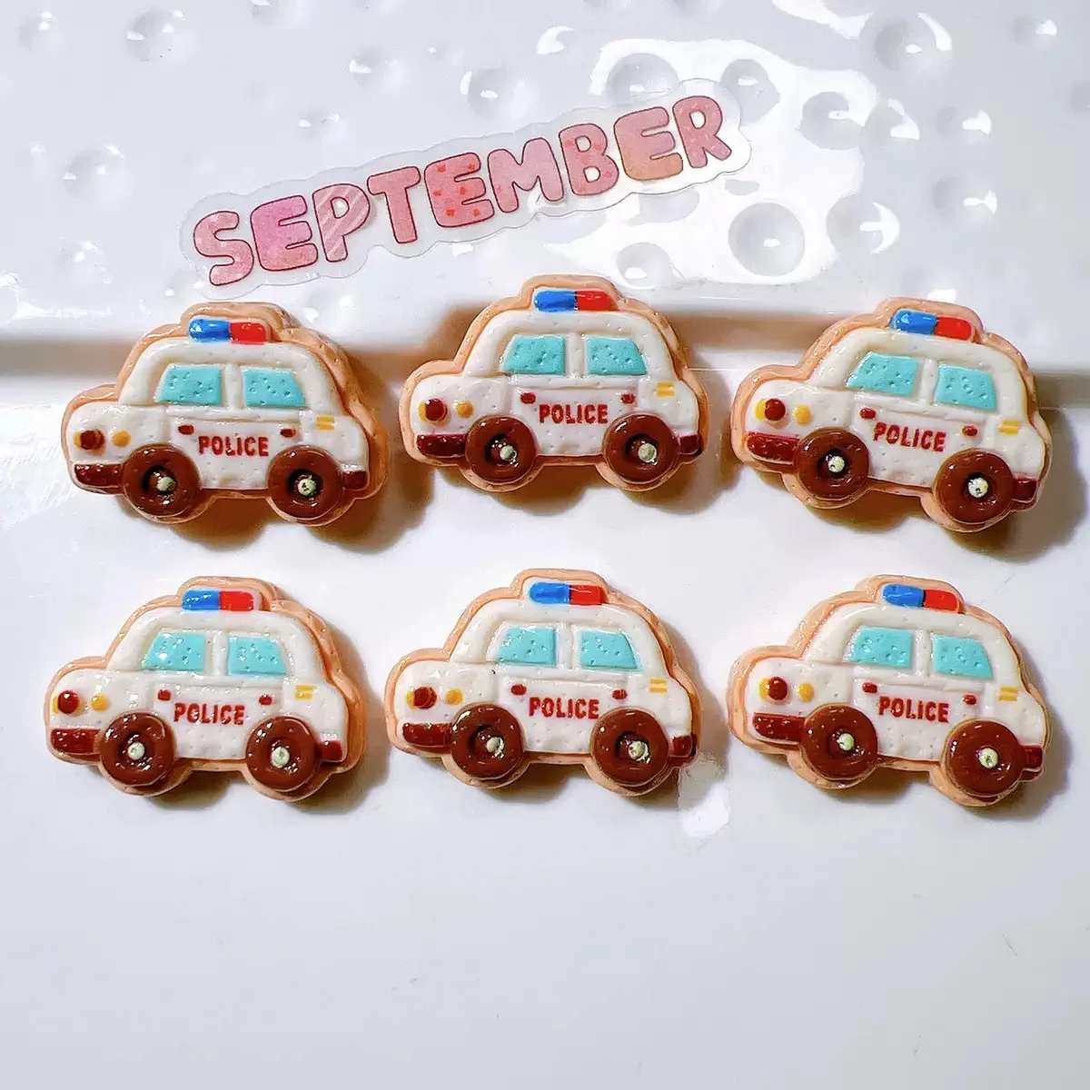 

Фигурки полиция из смолы TSXJY