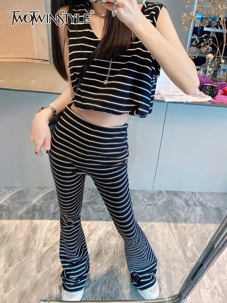 

TWOTWINSTYLE Summer Striped Two Piece Set Womens Round Neck Sleeveless Tops High Waist Trousers Colorblock Sets Female Clothing