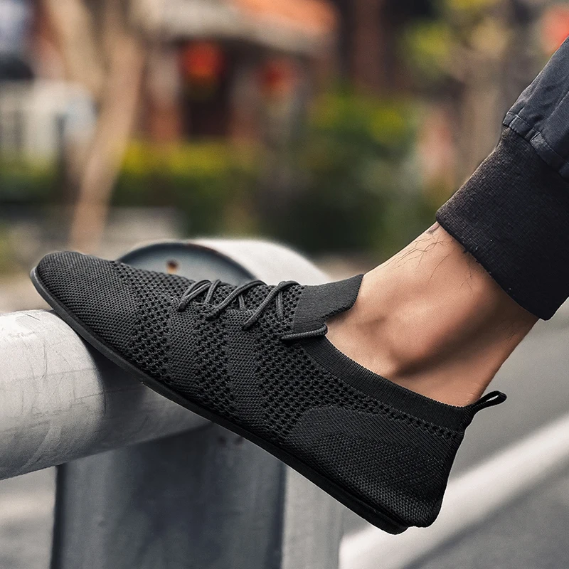 Кроссовки мужские сетчатые без шнуровки легкие дышащие