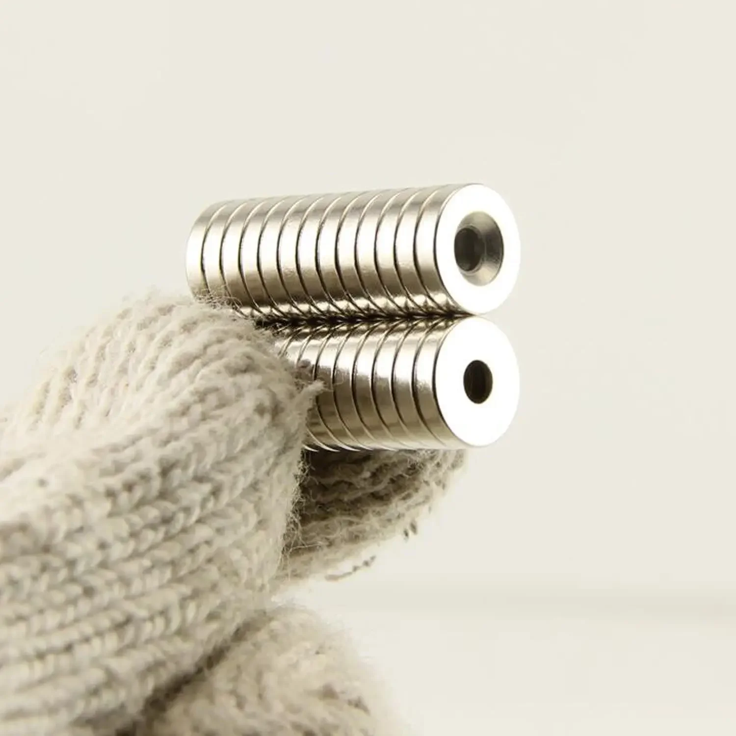 Неодимовый магнит с отверстием 3/4/5 мм 15x5 12x4 4 NdFeB N35 Круглый сверхмощный сильный