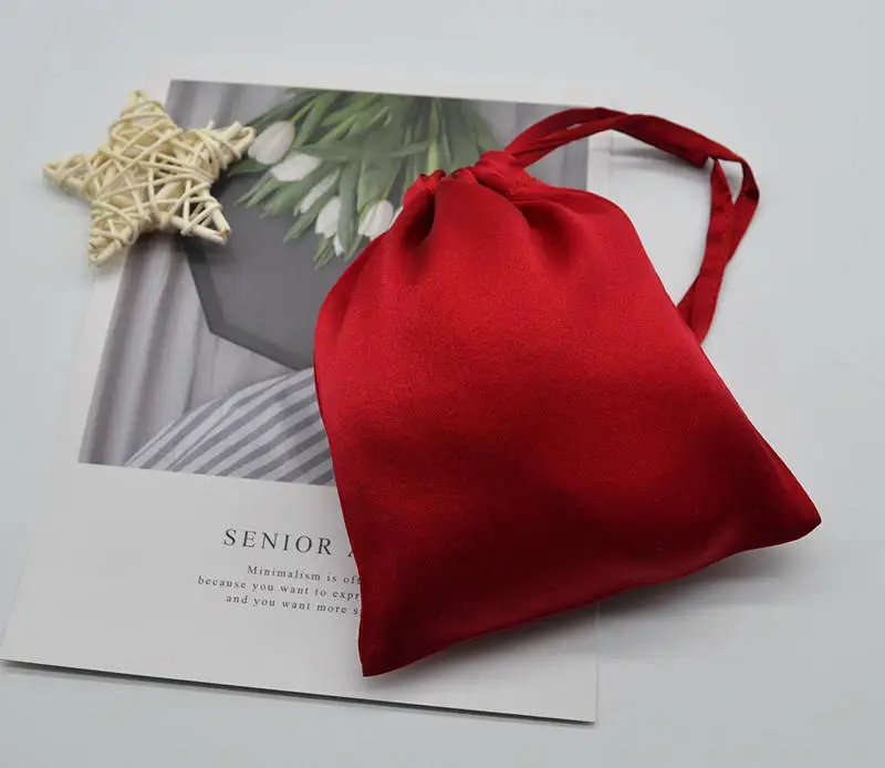 Рисунок 2 - Шёлковая сумка для хранения