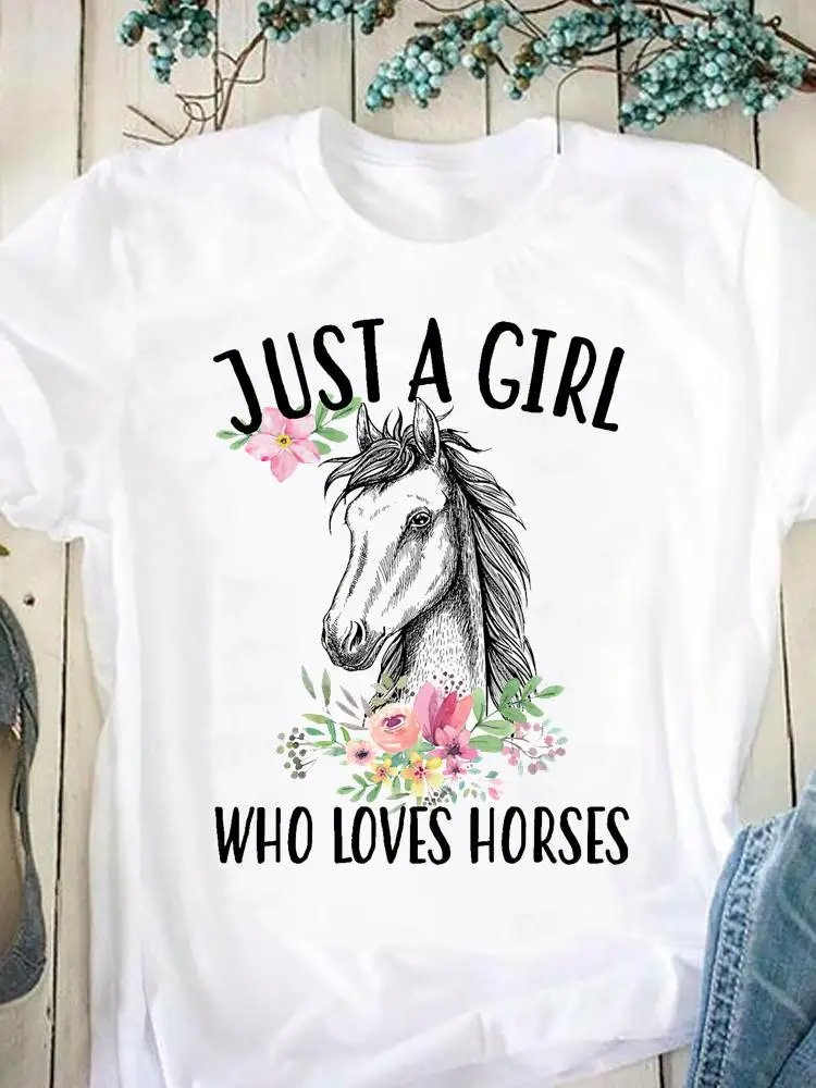 Купи Horse print Women Tees 90S Fashion Short Sleeve Tshirts Cartoon Print Summer Female Clothes Tops Graphic T-Shirt за 120 рублей в магазине AliExpress