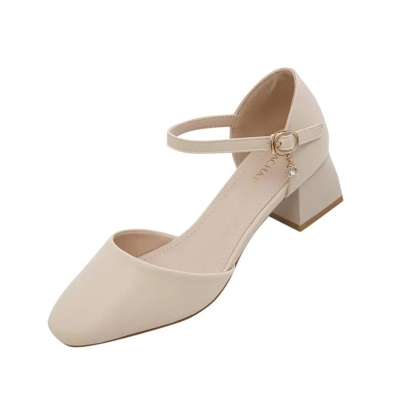 Туфли женские на квадратном каблуке модные милые стильные туфли-лодочки для