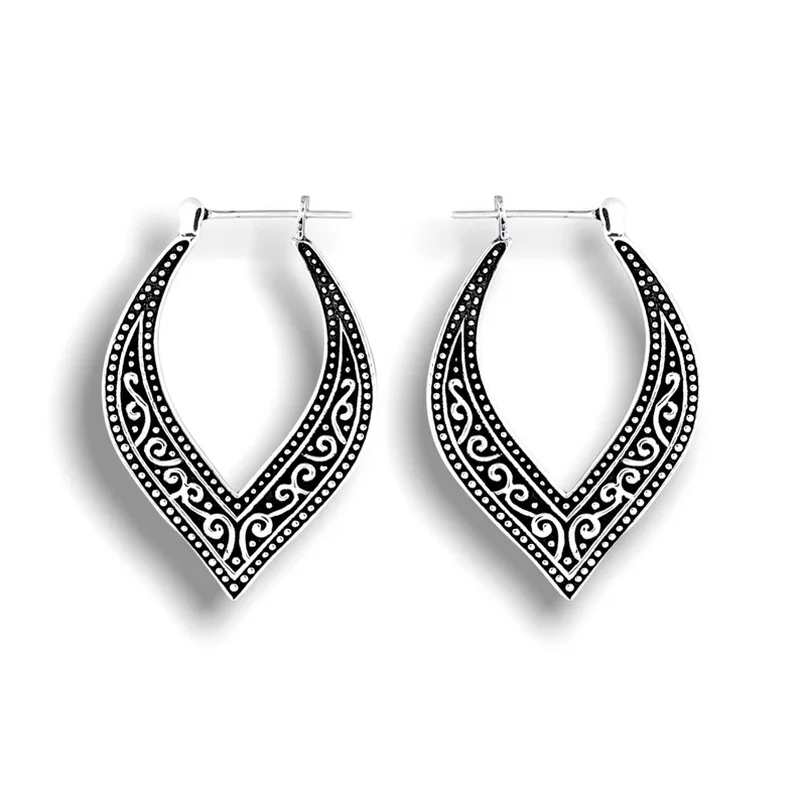 

KYTRD Classic Creativity Heart Earrings for Women Vintage Silver Color Metal Carving Textured Drop Earrings Jewelry Gifts