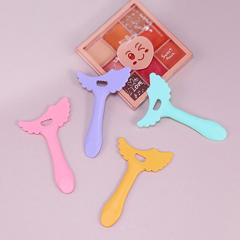 

Resusable Silicone Eyeliner Stencils Wing Tips Marscara Drawing Lipstick Wearing Aid Face Cream Applicator Makeup Tool