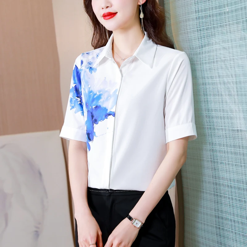 

Блузка женская Поплиновая с коротким рукавом и цветочным принтом