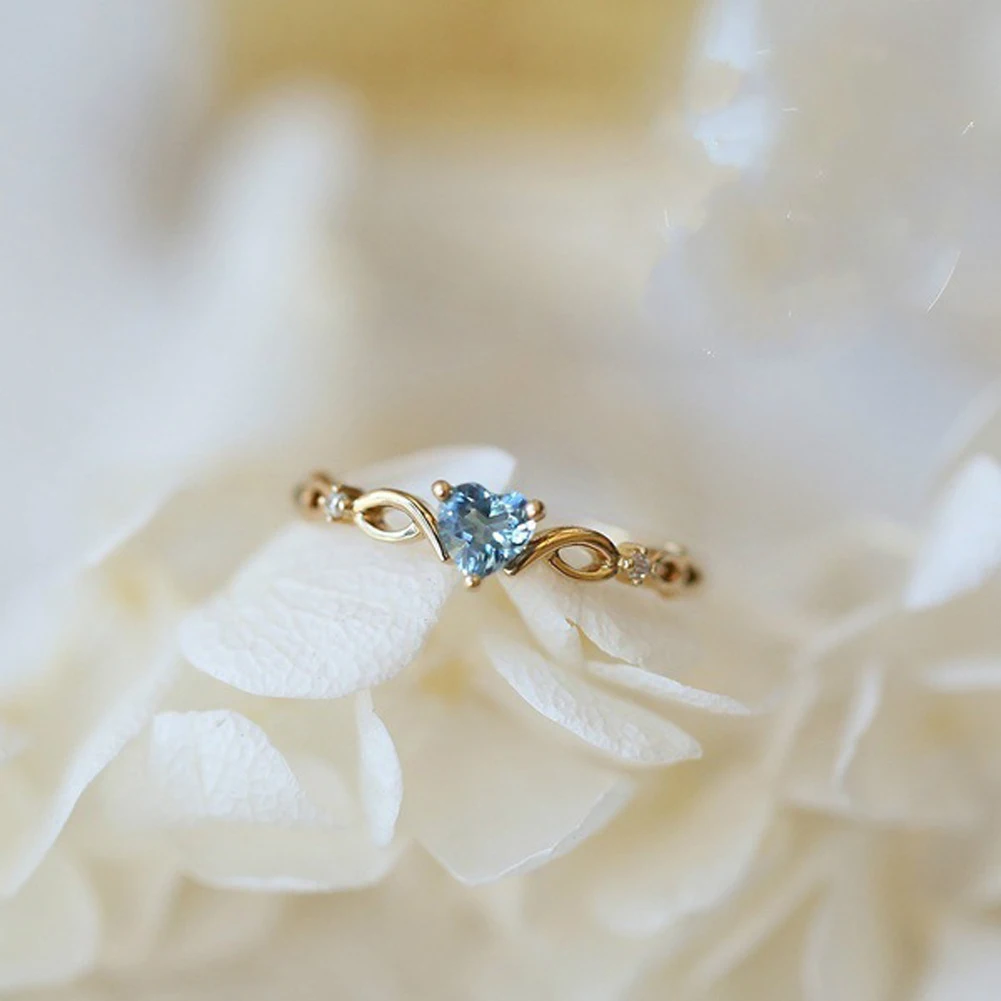 

2022 New Fashion Simple And Fresh Heart-Shaped Ring Sea Blue Topaz Engagement Ring Jewelry Suitable For Many Occasions