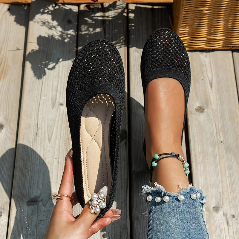 Туфли с круглым носком на плоской подошве повседневные женские кроссовки без