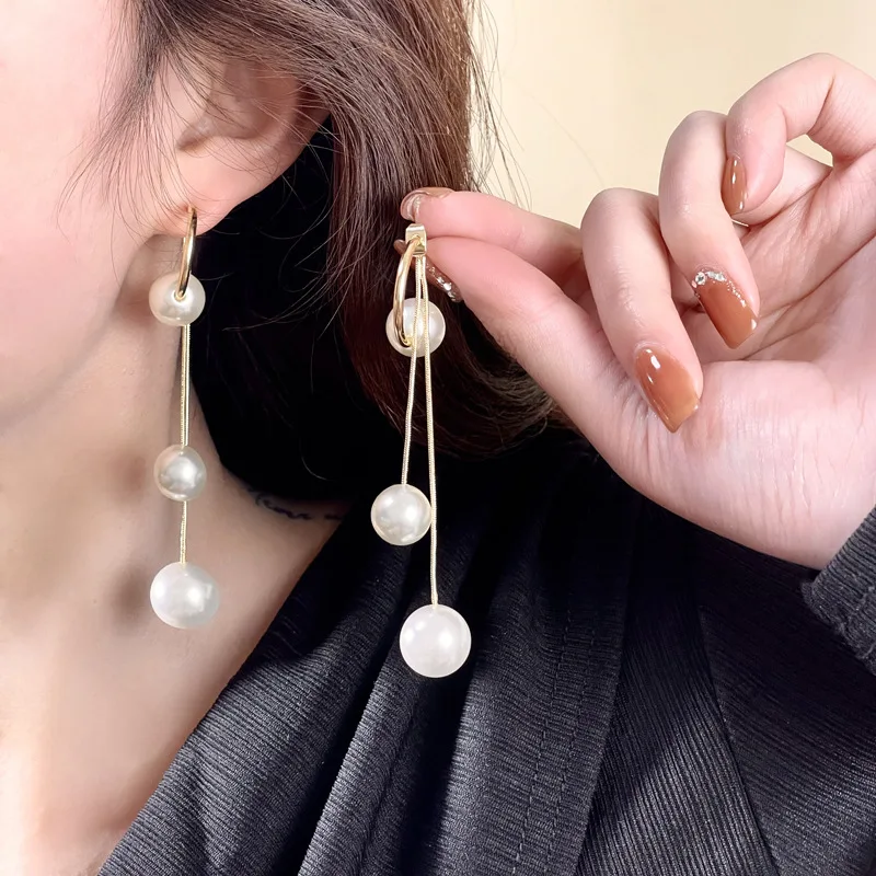 

Earrings for Women 2023 Trending Vintage Elegant C Pearl Earrings Long Tassel Earrings