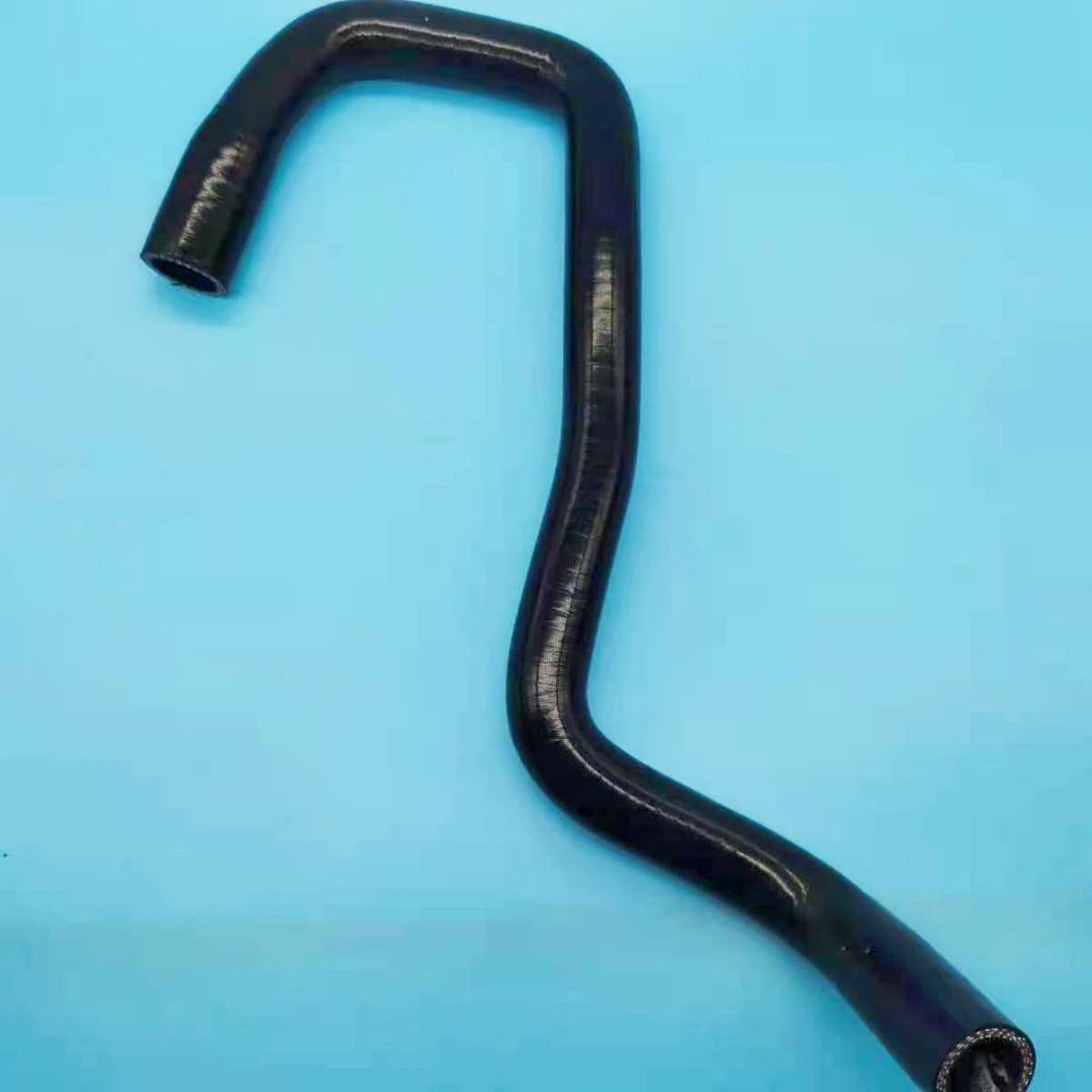 

Cooling Formed Hose for Sea-Doo Jet Ski GTX RXP RXT 300 2018-2019 420822767 2016-2021 1630