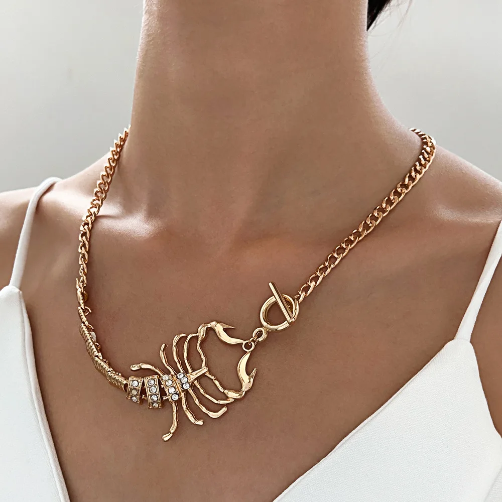 

Exaggeration Alloy Diamond-encrusted Scorpion Necklace Vintage Animal Choker Collarbone Chain Accessories Women Men Wholesale