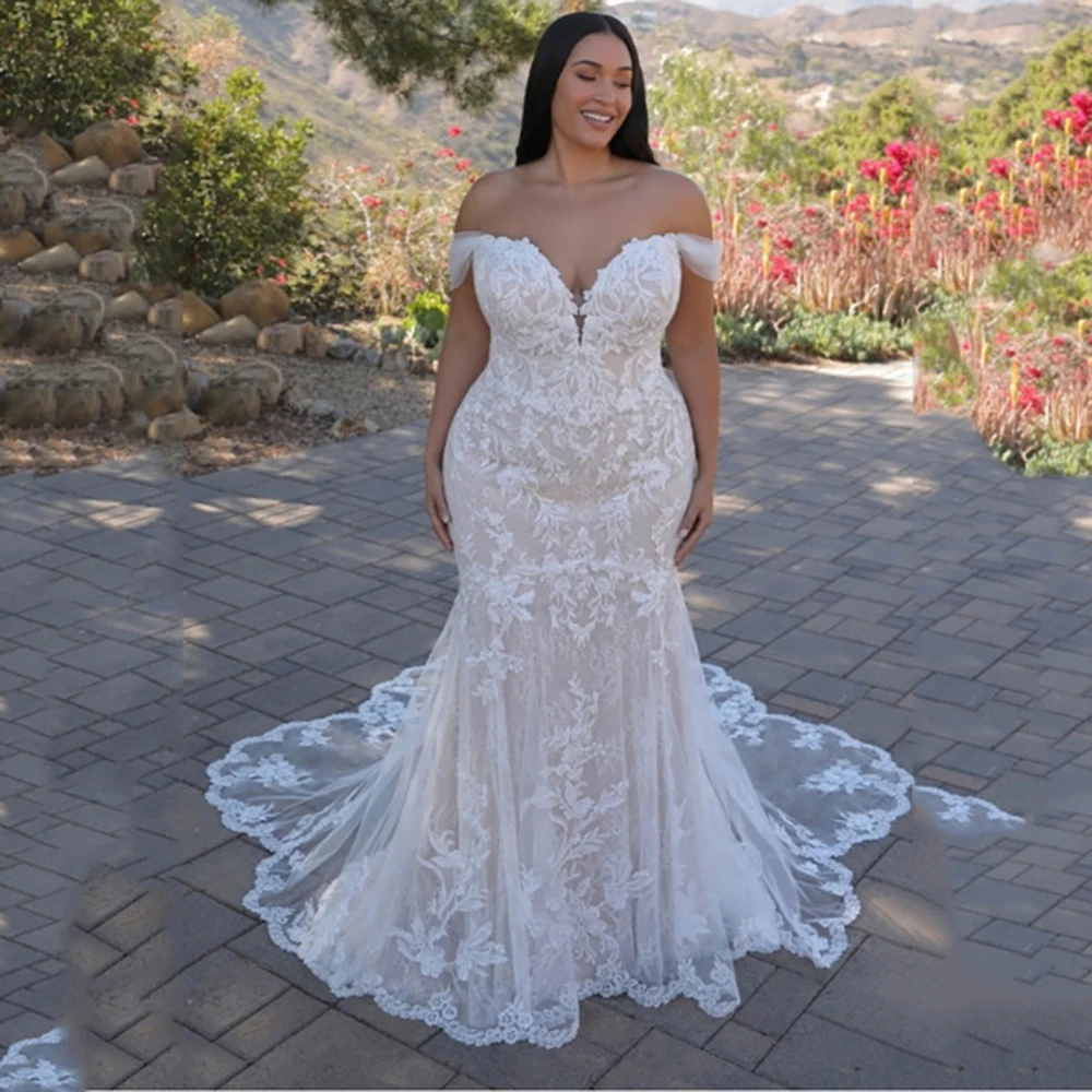 

Fit and Flare V Neck Wedding Dresses with embroidery Applique and Swag Sleeves Plus Size Mermaid Bridal Gowns Vestido De Novia