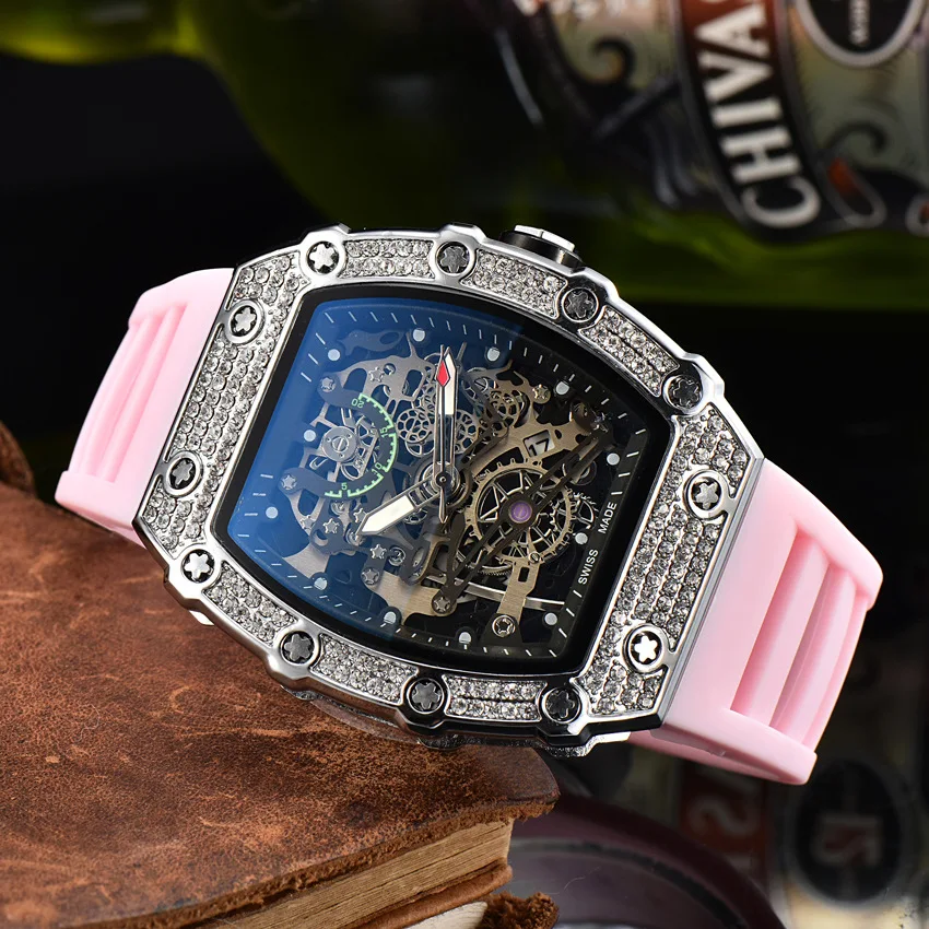 

Men luxury fashion diamonds watches Master design quartz watch large window President wristwatch bucket designer male clock