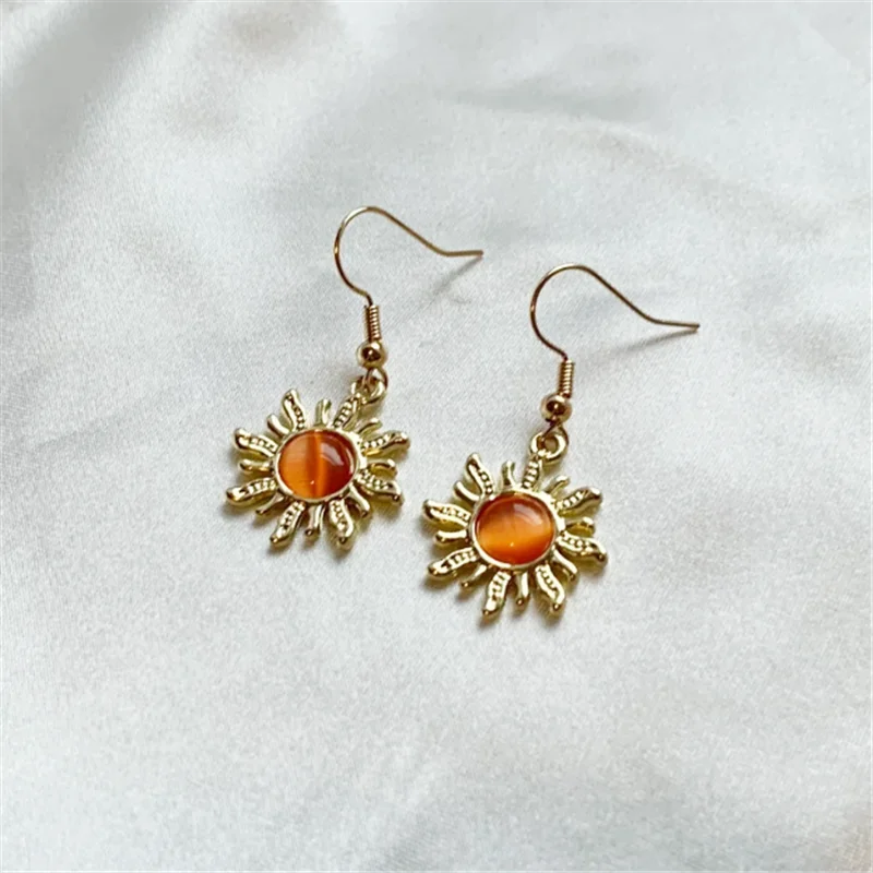 

Trendy Gorgeous Gold Color Sun Flower Earrings Vintage Bohemian Orange Moonstone Hook Dangle for Women Fashion Jewelry Gifts New