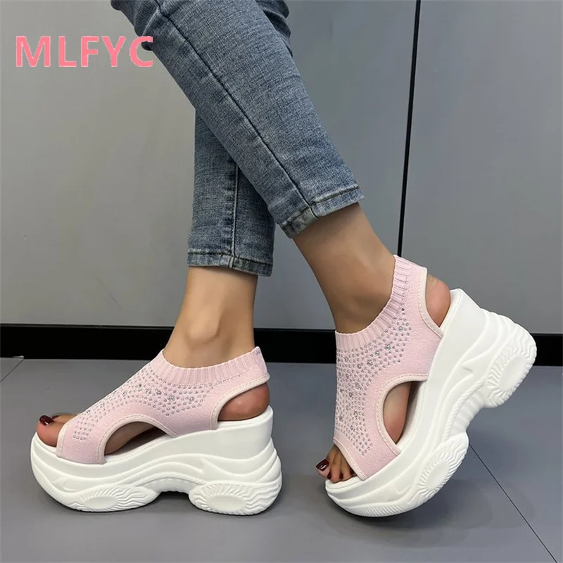 

Сандалии женские летние на толстой подошве с каблуком