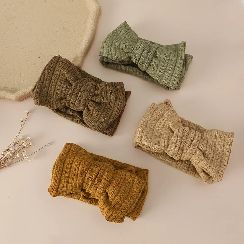 Рисунок 2 - Мягкие вязаные повязки на голову с бантом для малышей