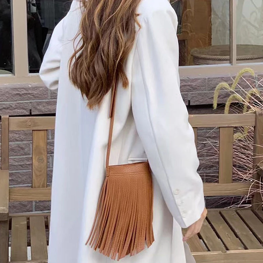 

Y2K Mobile Phone Bag for Women Tassel Shoulder Crossbody Bag Hot Girls Style Handbag Vintage Messenger Bag Female Quality Purses