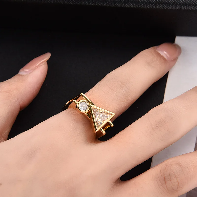 

New Copper Plating 18K Gold Creative Micro-Inlaid Geometric Zircon Ring Color Retaining Fashion Simple European and American Sty