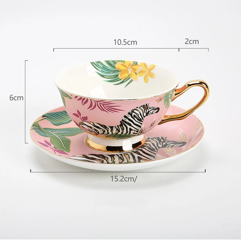 

Керамическая чашка и блюдце "Тропический джунгль"