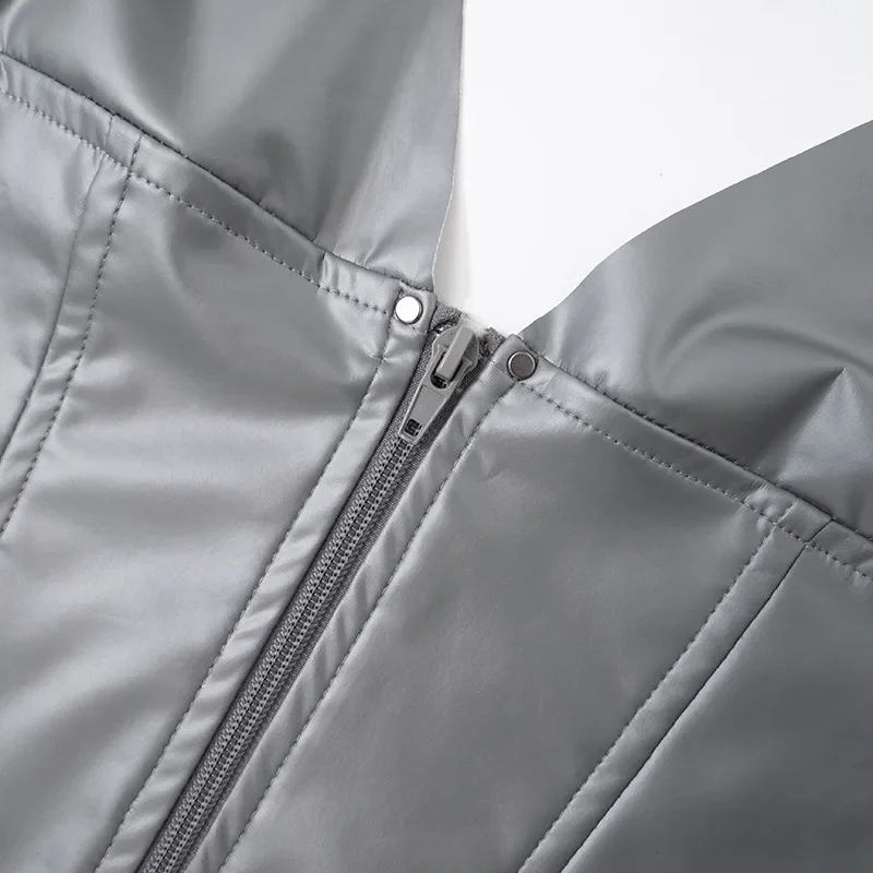 Женская майка на молнии с глубоким V-образным вырезом и открытой спиной