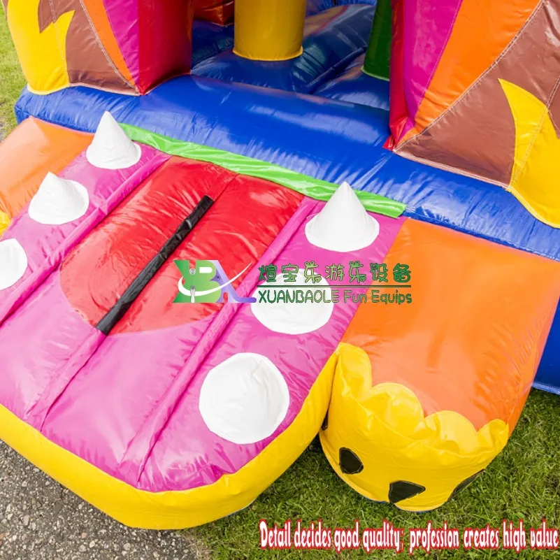 Надувной игровой замок с тигром