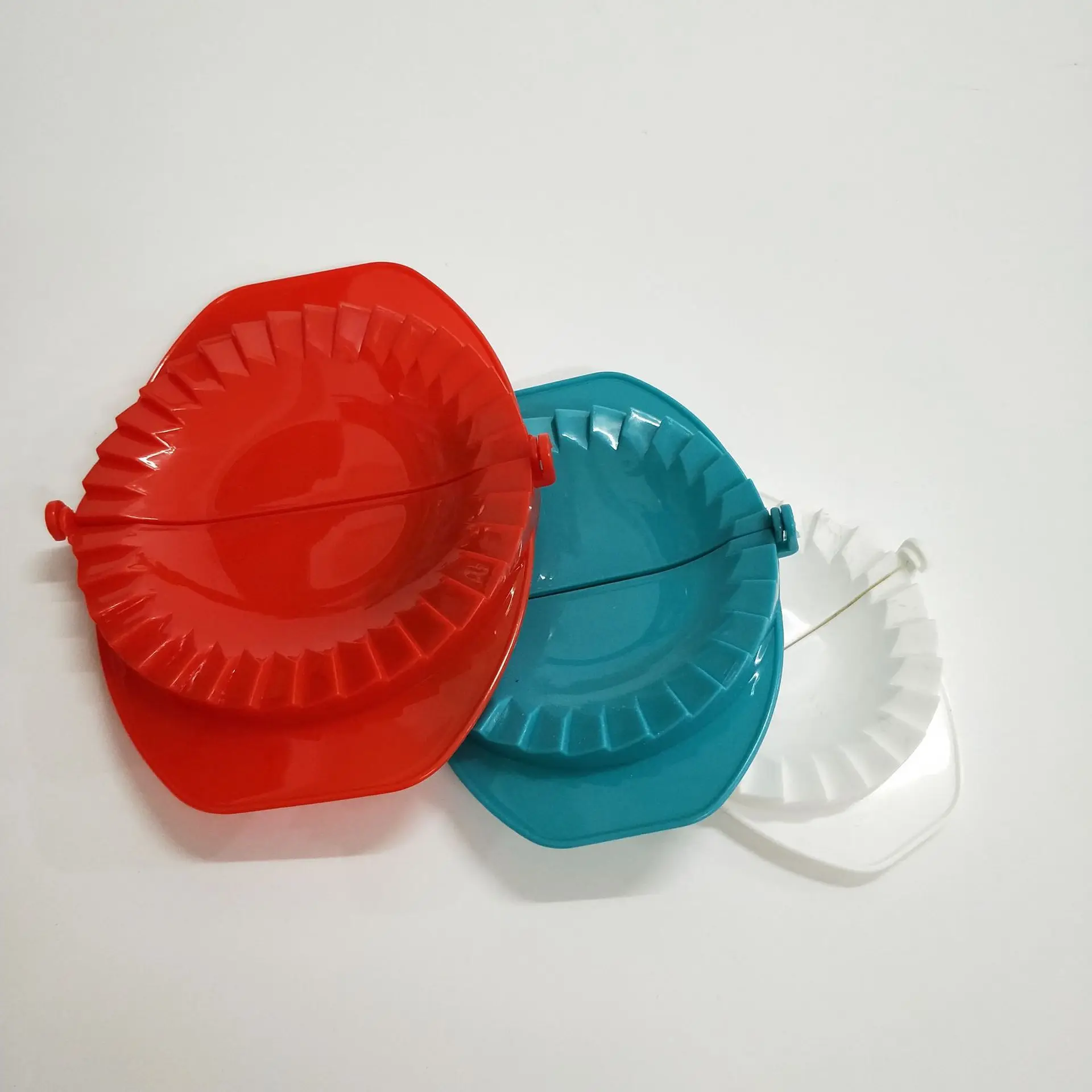 

Производители, оптовая продажа, кухонные принадлежности, товары для телевизора, прищепка для пельменей, ручная приспособление для изготовления пельменей, большая, средняя и S