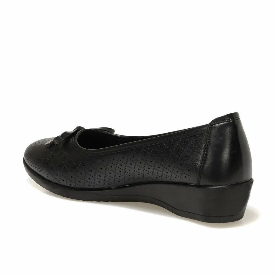 

Women Shoes Flats Fashion Casual Polaris