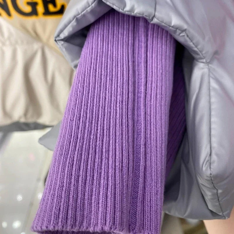 Утепленный пуховик в Корейском стиле с капюшоном и надписью