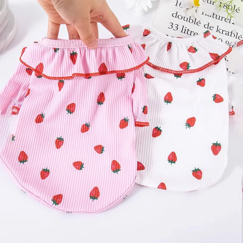 

2023 Summer Thin Lace Strawberry Clothes Teddy Chihuahua Vest Puppy Breathable T-shirt for Dogs Cats Dogs Costume Dog Clothes