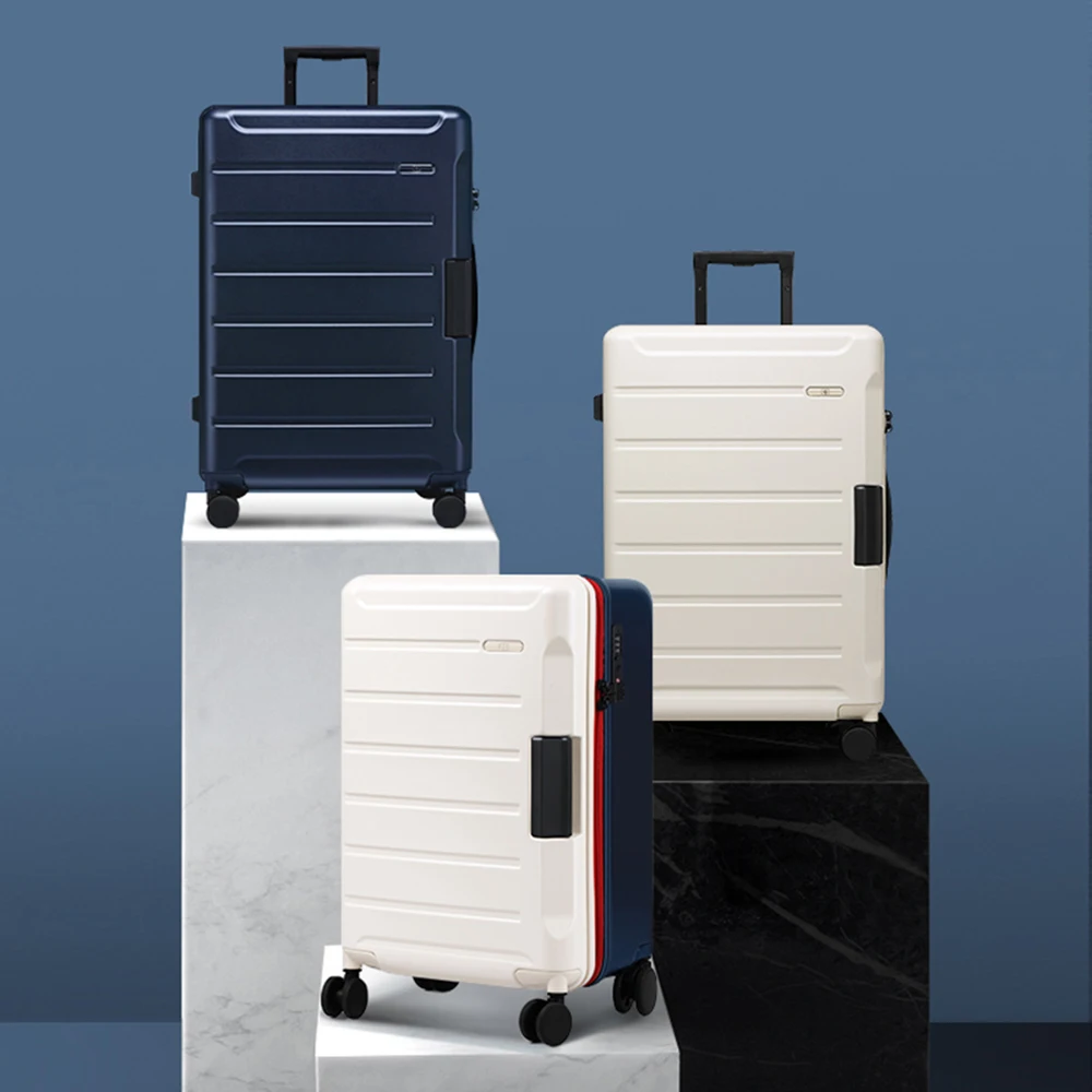 Classic blue and white two-tone luggage Large capacity trolley case Strong and durable suitcase