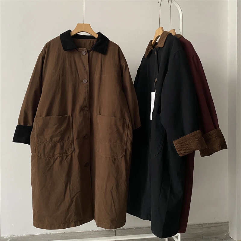 Тренч контрастного цвета с лацканами. Куртка на хлопковой подкладке. 2024. Простая