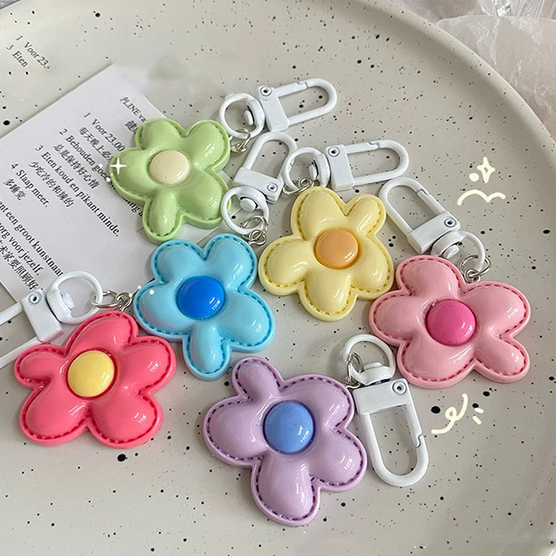 

Cute Color Flower Pendant Keychains Bag Earphone Case Pendant DIY Accessories Car Key Ring Candy Color Key Chains Decor Jewelry