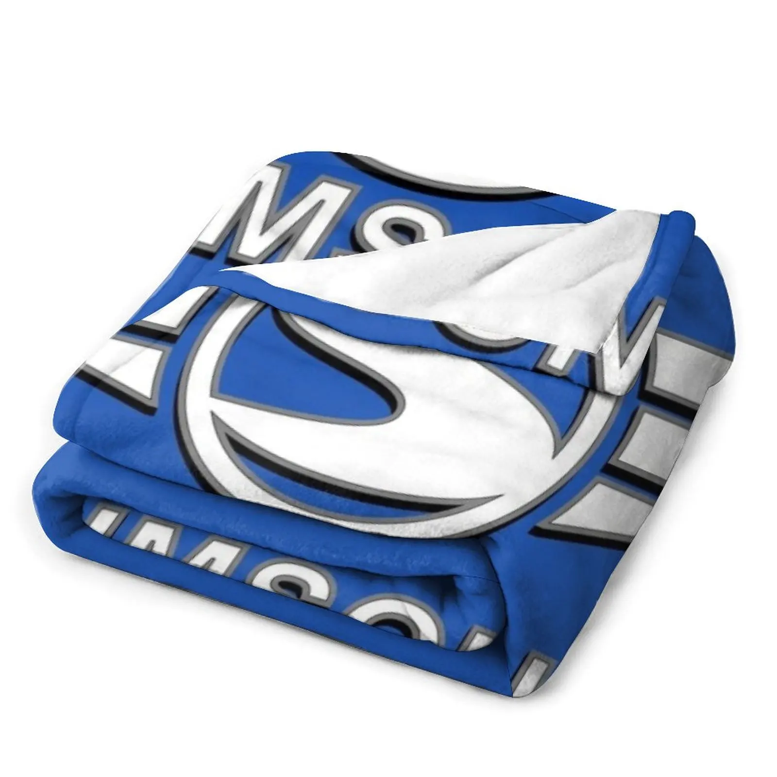 Тонкое одеяло Simson Logo 3D Spezial (белое) для дивана тонкие волосатые одеяла