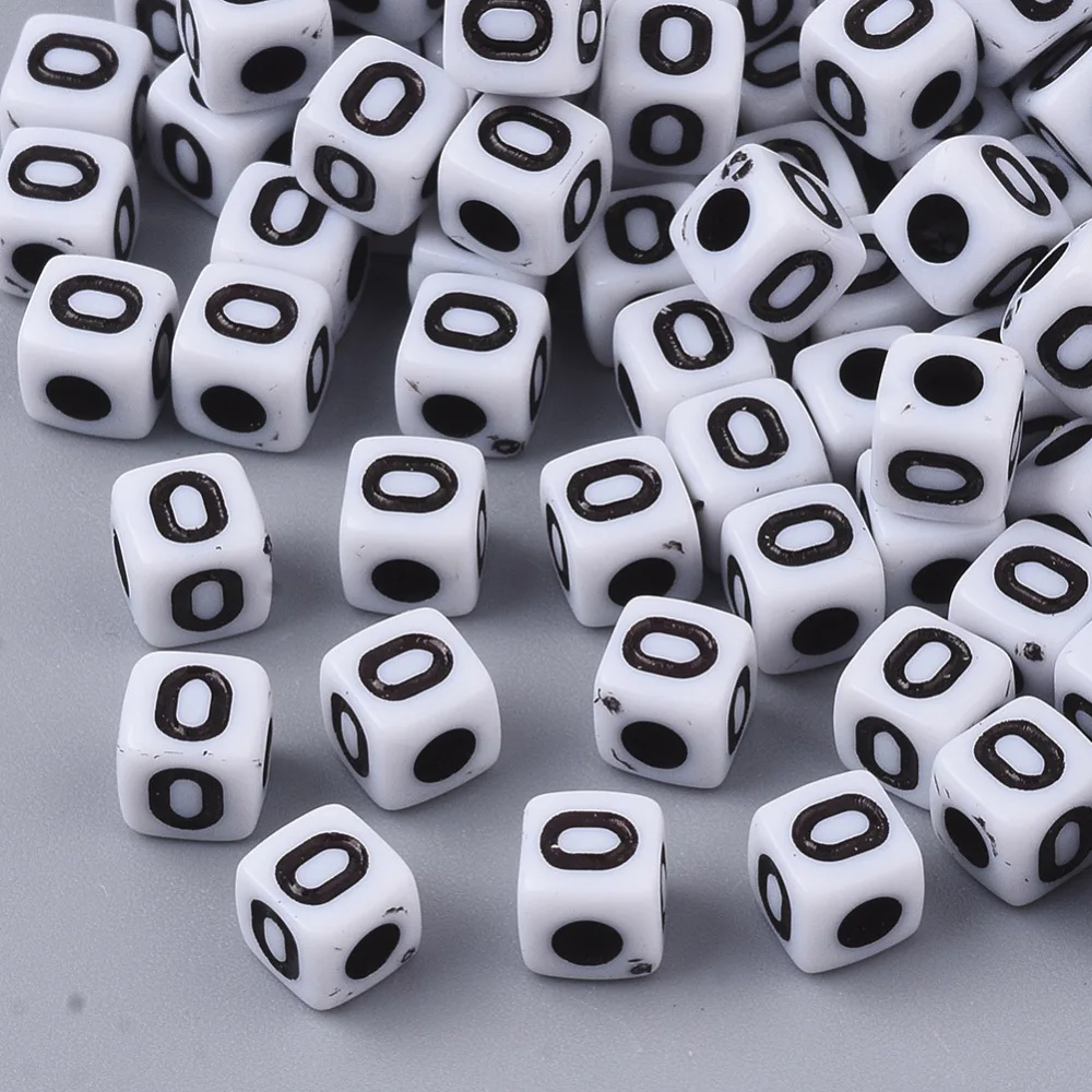 

20 г белые Непрозрачные Акриловые Бусины, Горизонтальное отверстие, куб с черной буквой алфавита. O 4 ~ 5x4 ~ 5x4 ~ 5 мм, отверстие: 1,8 мм, около 240 шт./20 г