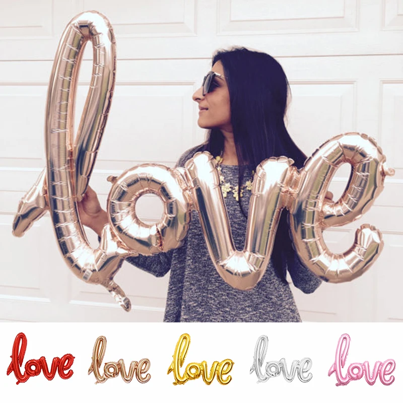 

Воздушный шар из фольги с надписью «LOVE»